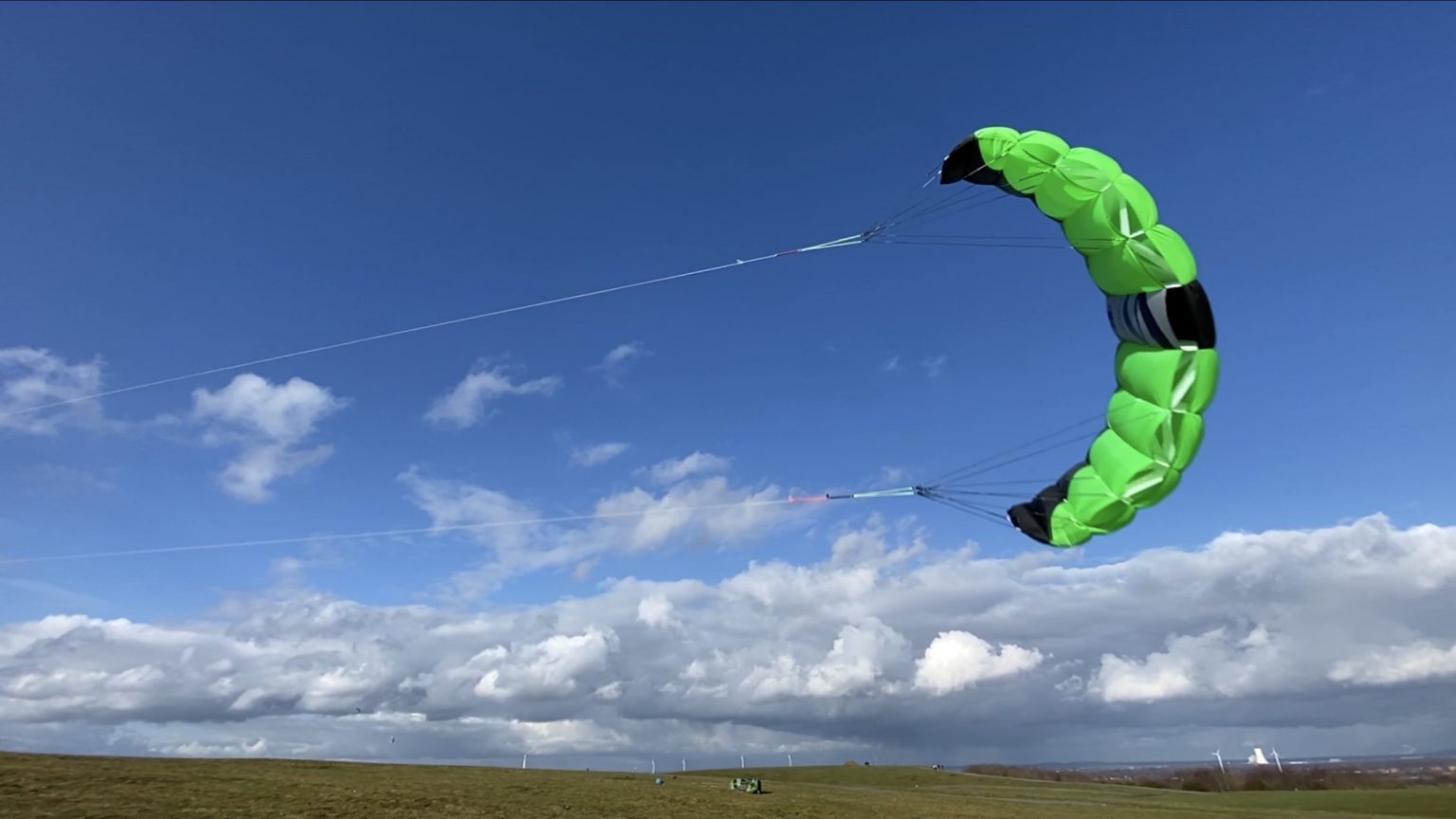 Starkwind Lenkdrachenfliegen.de